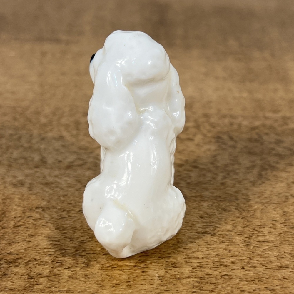 Vintage Miniature Poodle Figurine Bone China Japan - Picture 3 of 7